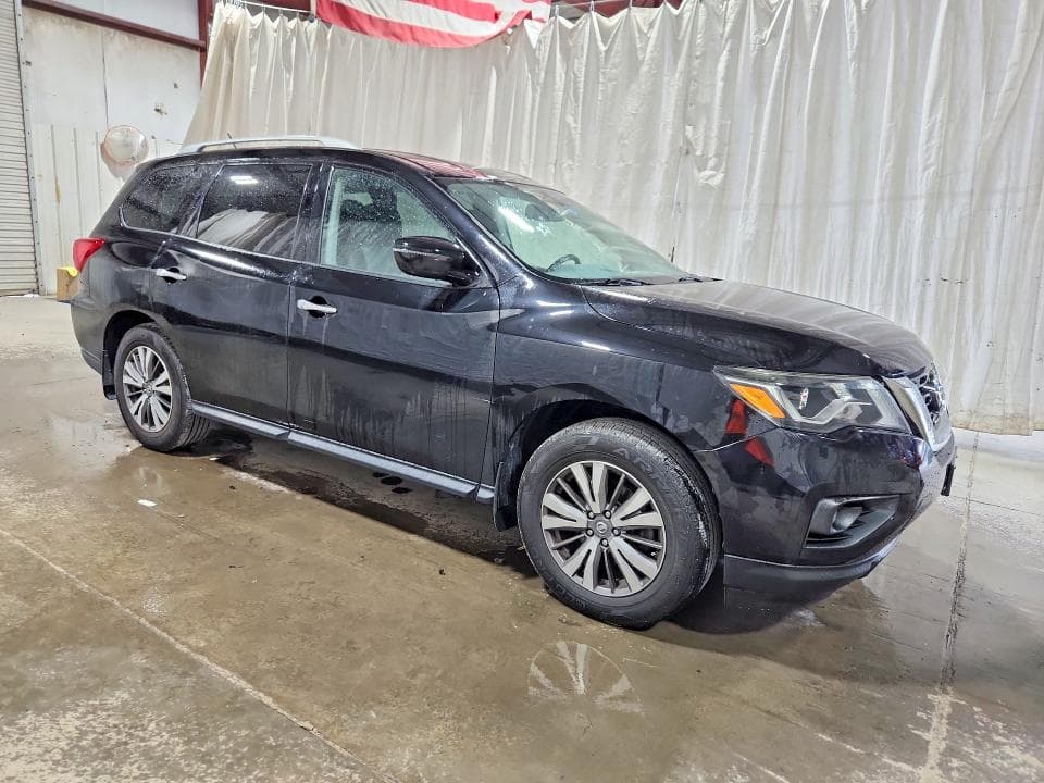 2018 NISSAN PATHFINDER SV 4