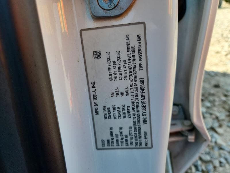 2023 TESLA MODEL 3 12