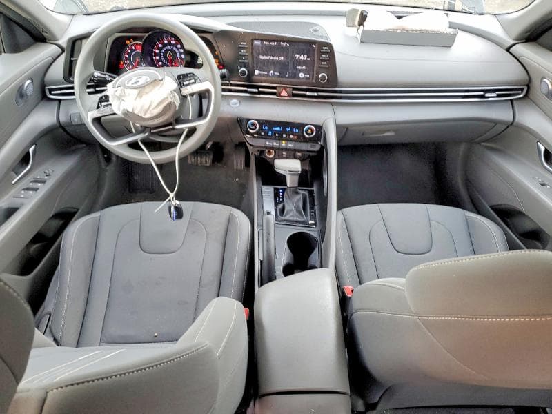 2023 HYUNDAI ELANTRA SEL 8