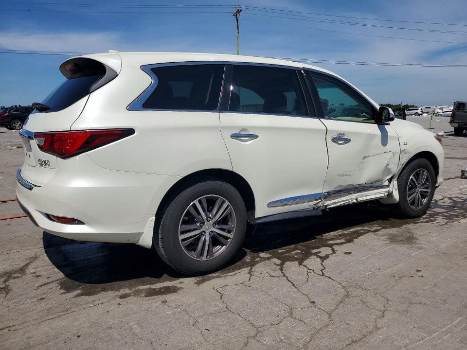 2018 INFINITI QX60 BASE 3