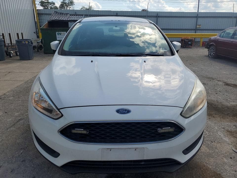 2017 FORD FOCUS SE 5