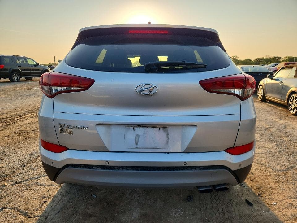2018 HYUNDAI TUCSON VALUE 6