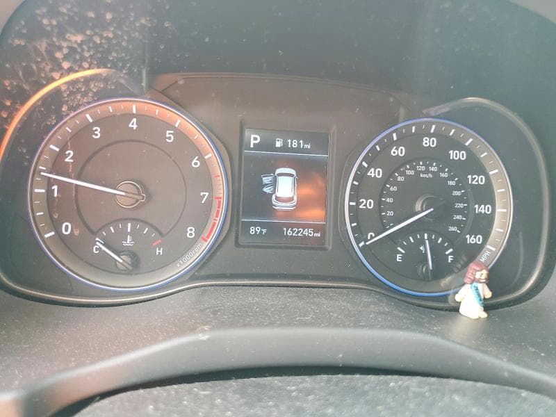 2020 HYUNDAI KONA SEL 9