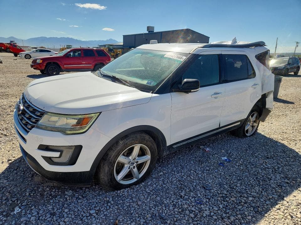 2017 FORD EXPLORER XLT - 1
