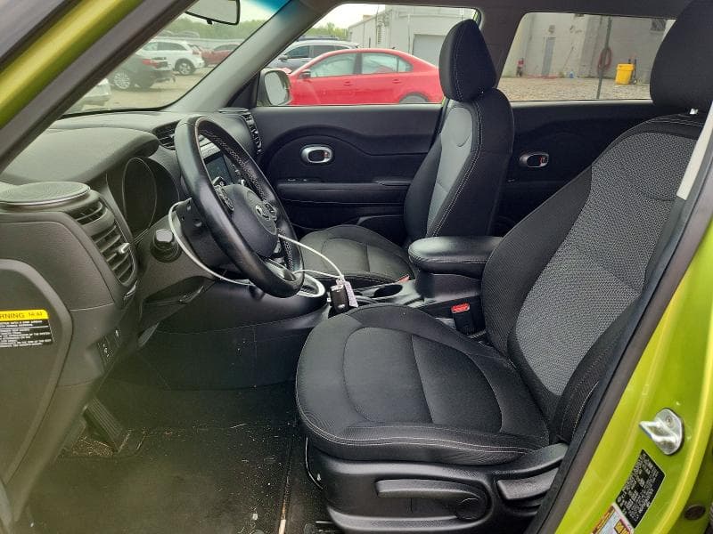 2017 KIA SOUL + 7