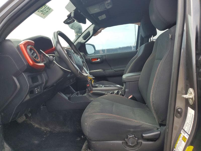 2018 TOYOTA TACOMA TRD SPORT 7