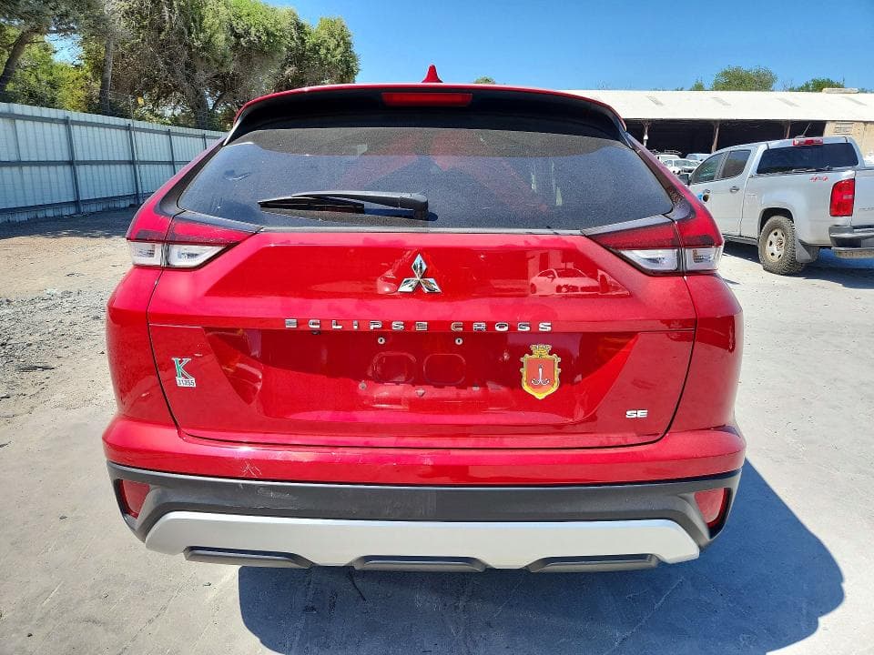 2022 MITSUBISHI ECLIPSE CROSS SE 6