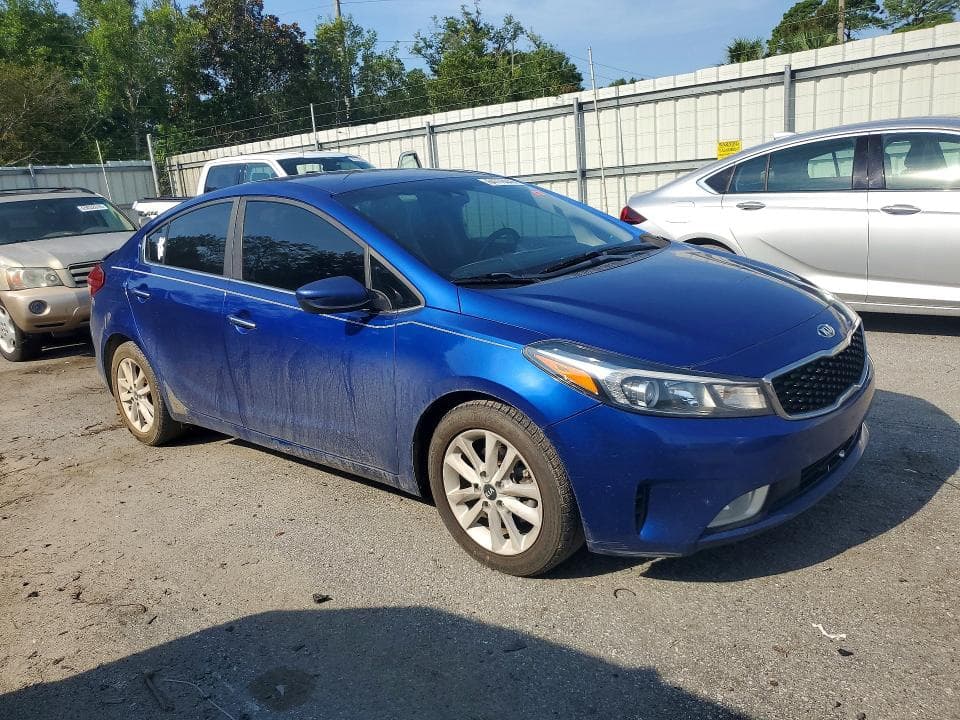 2017 KIA FORTE S 4