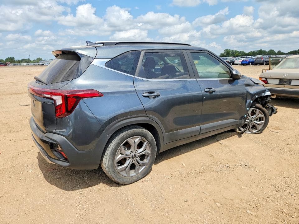 2024 KIA SELTOS S 3
