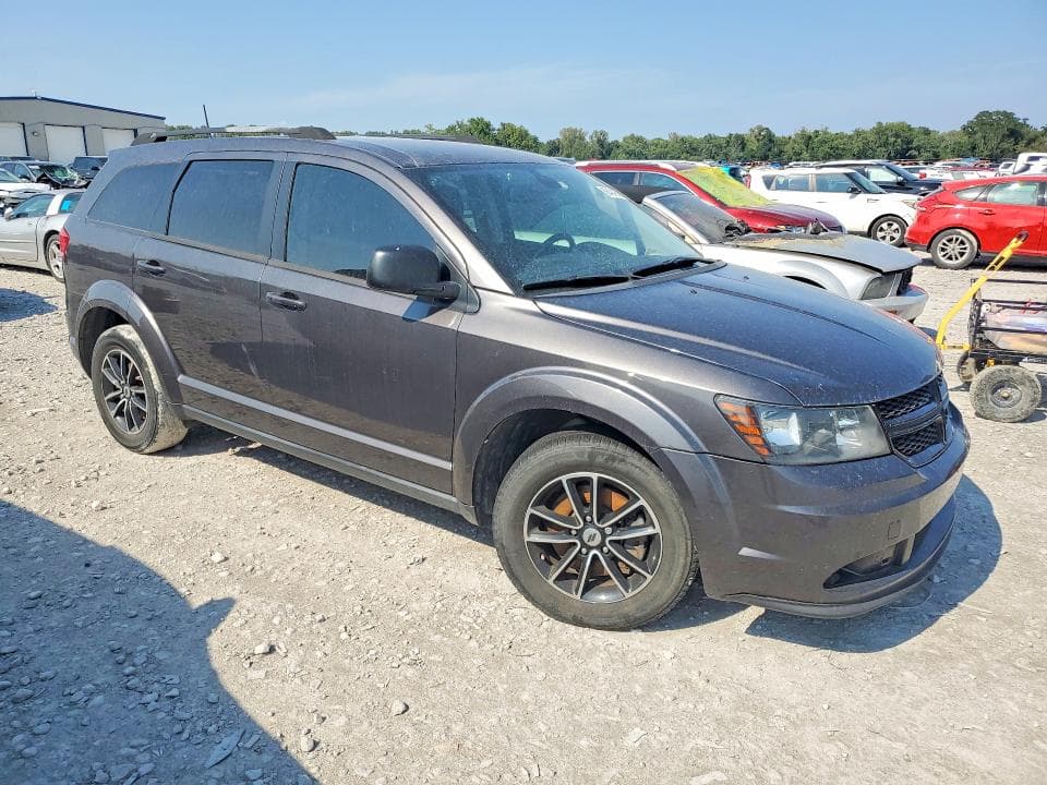 2018 DODGE JOURNEY SE 4