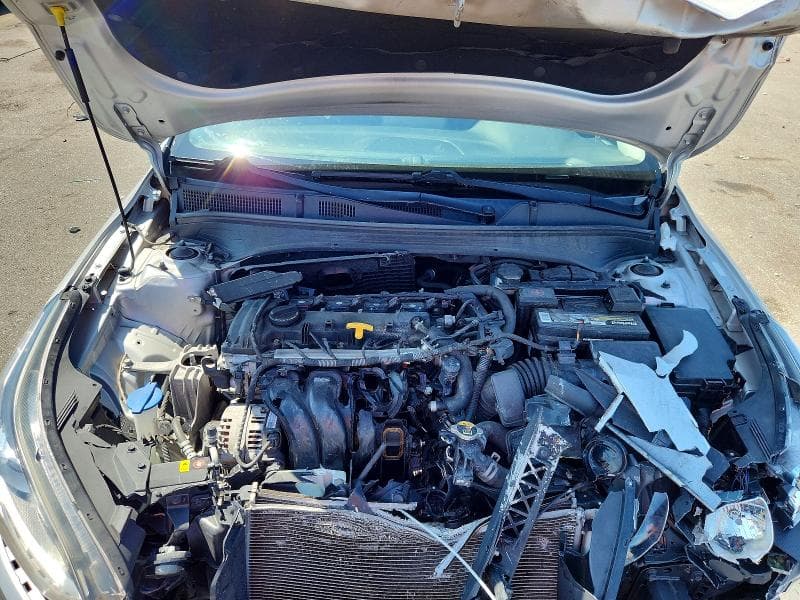 2019 KIA FORTE S 11