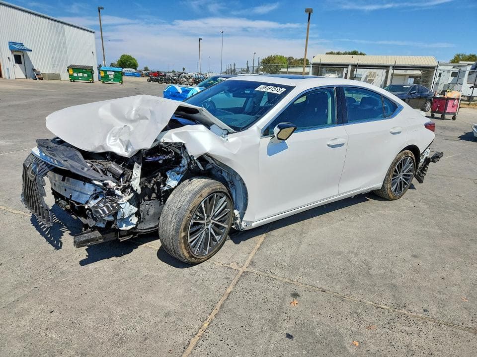 2025 LEXUS ES 300H BASE