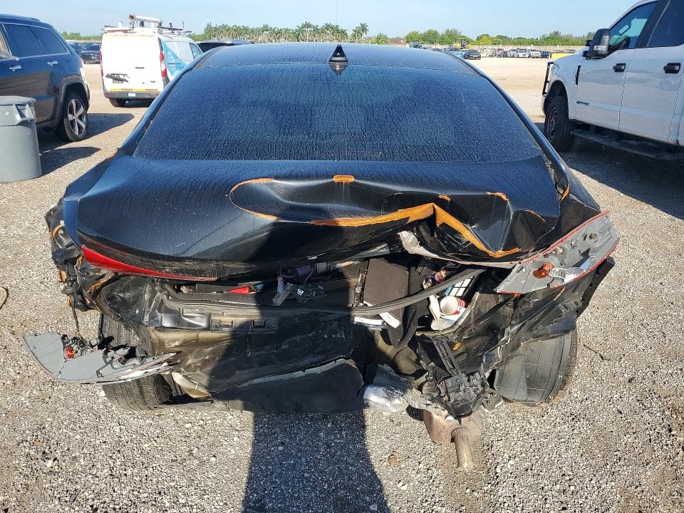 2017 HYUNDAI ELANTRA SE 6