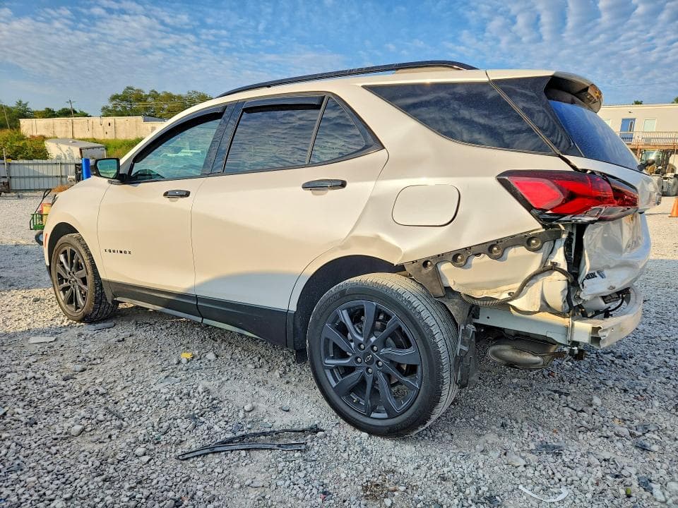 2024 CHEVROLET EQUINOX RS 2