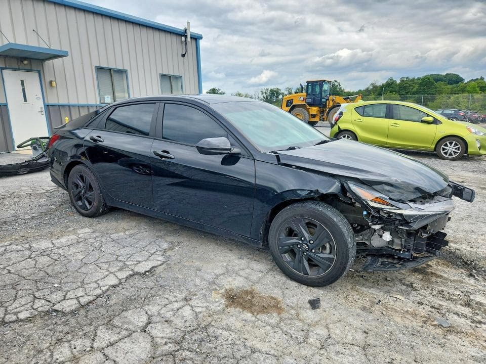 2021 HYUNDAI ELANTRA BLUE 4