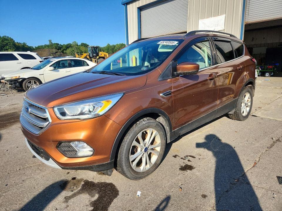 2017 FORD ESCAPE SE - 1