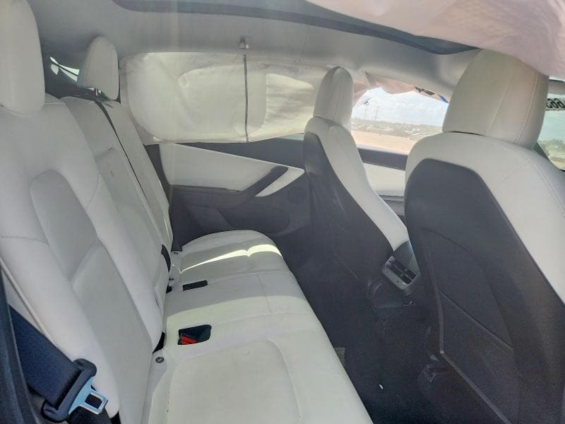2020 TESLA MODEL Y 10