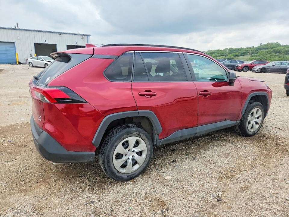 2019 TOYOTA RAV4 LE 3