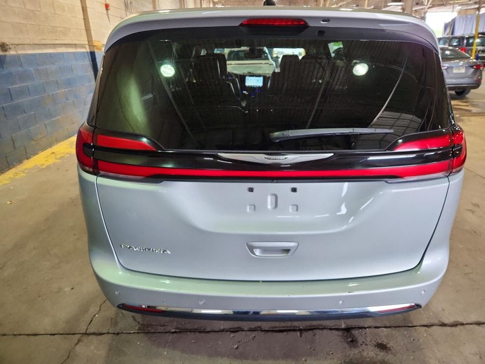 2024 CHRYSLER PACIFICA TOURING L 6