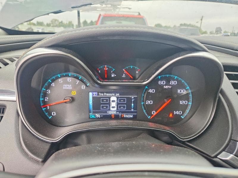 2017 CHEVROLET IMPALA LT 9