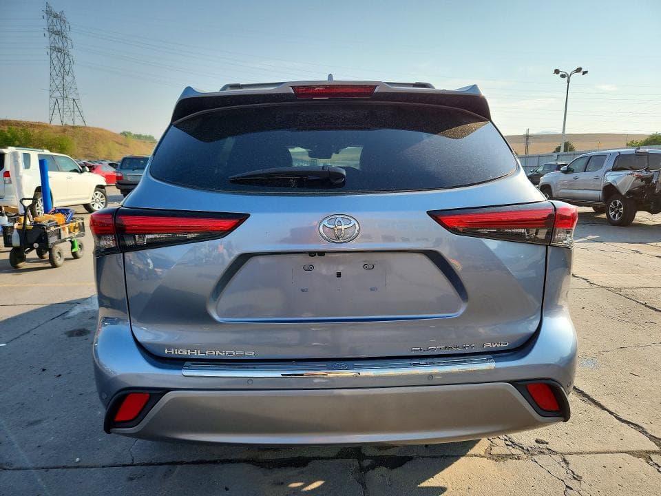 2021 TOYOTA HIGHLANDER PLATINUM PLATINUM 6
