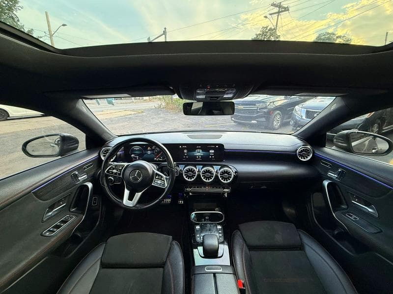 2023 MERCEDES-BENZ CLA 250 4MATIC 9