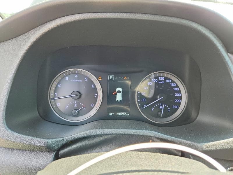 2017 HYUNDAI TUCSON LIMITED 9