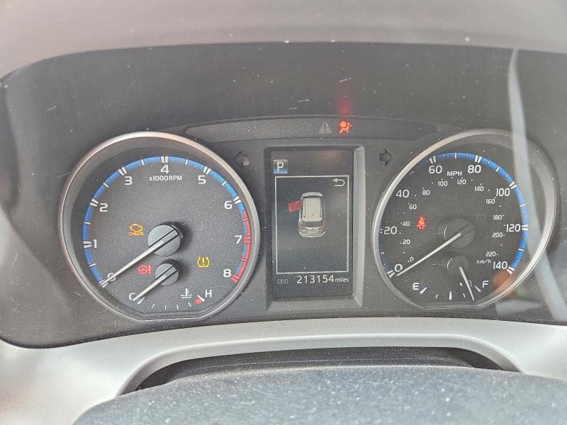 2017 TOYOTA RAV4 LE 9