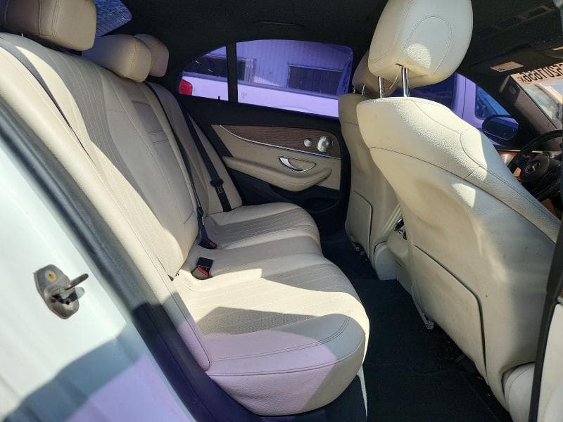 2017 MERCEDES-BENZ E 300 4MATIC 10