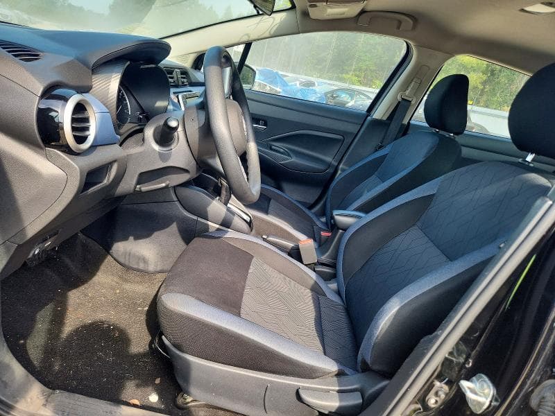 2025 NISSAN VERSA SV 7