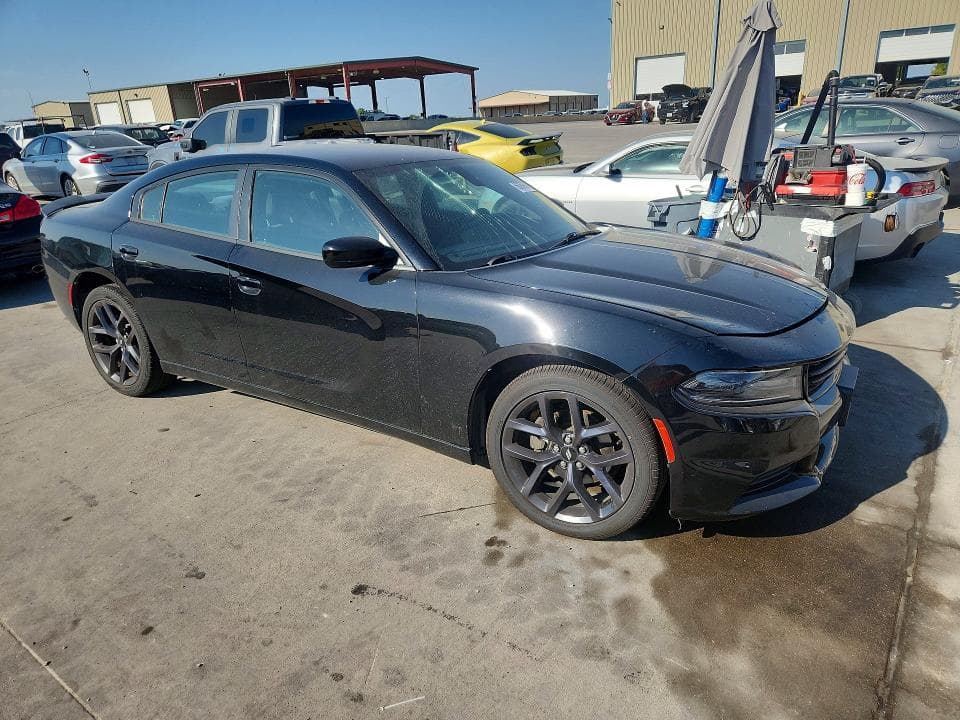 2019 DODGE CHARGER SXT 4