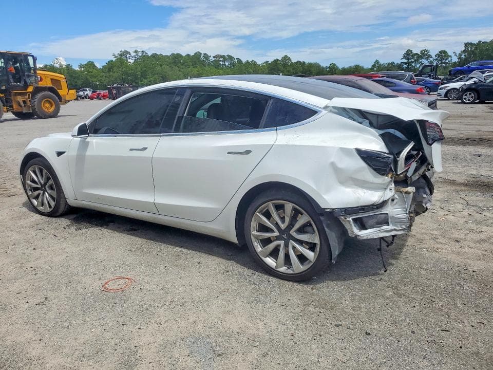 2018 TESLA MODEL 3 2