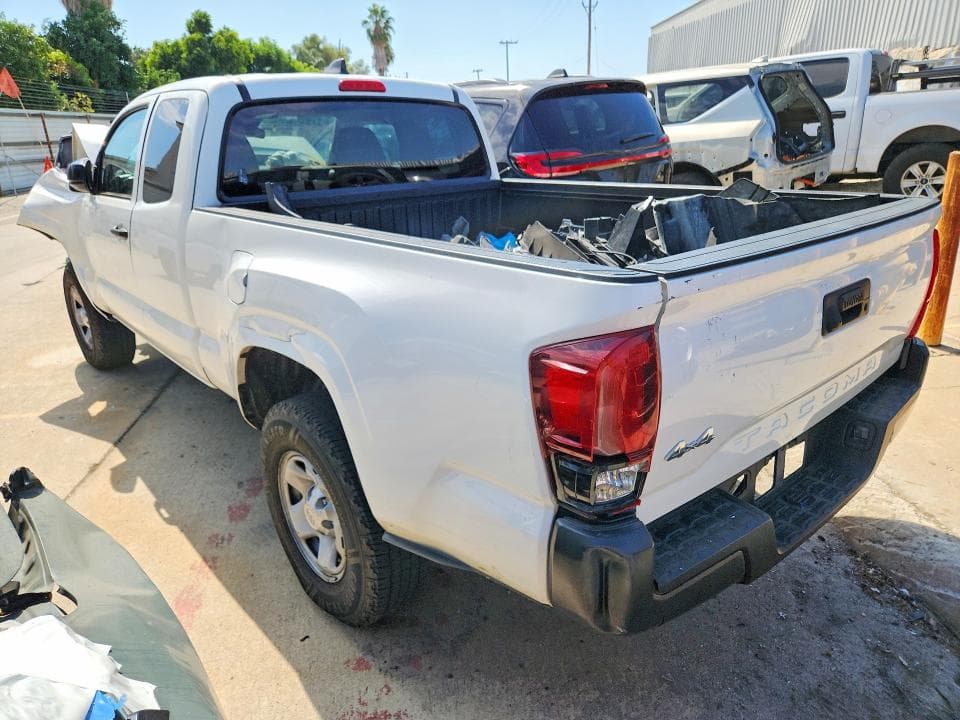 2021 TOYOTA TACOMA SR 2