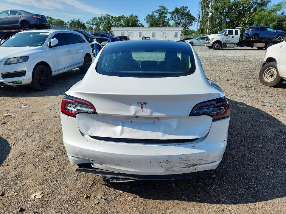 2023 TESLA MODEL 3 6