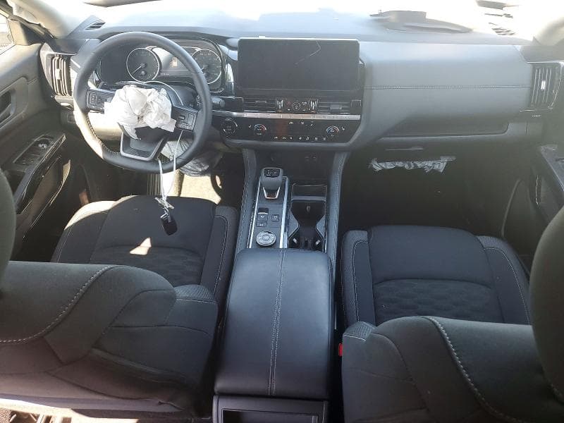 2026 NISSAN PATHFINDER SV 8