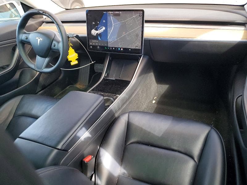 2019 TESLA MODEL 3 8