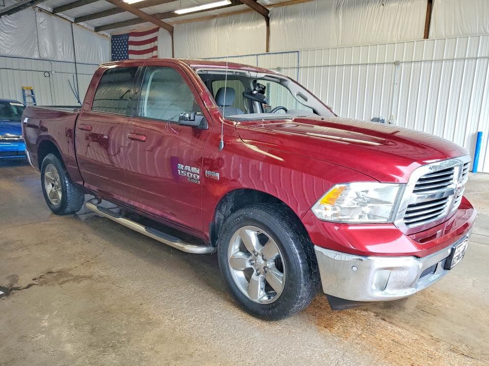 2019 RAM 1500 CLASSIC SLT 4