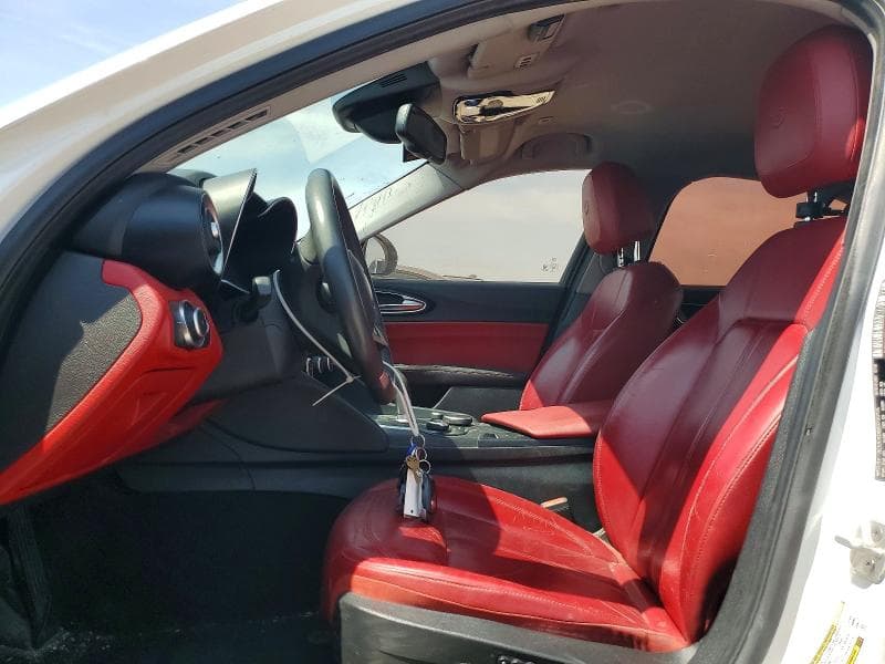 2019 ALFA ROMEO GIULIA 10