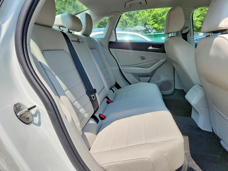 2024 VOLKSWAGEN JETTA SE 10