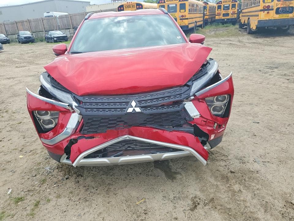 2024 MITSUBISHI ECLIPSE CROSS LE 5