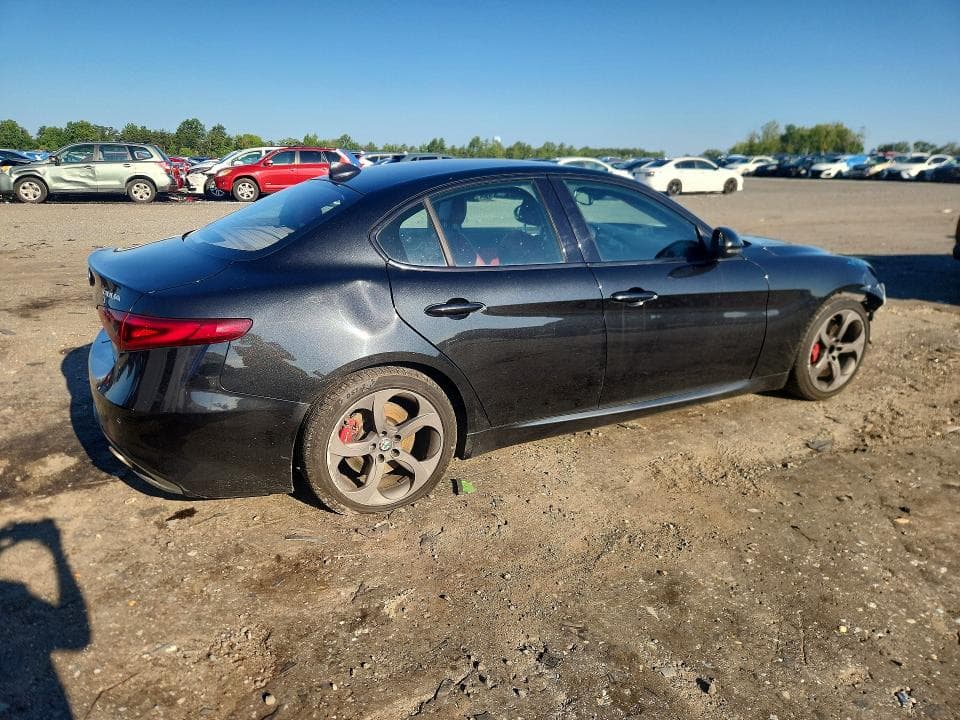 2017 ALFA ROMEO GIULIA 3