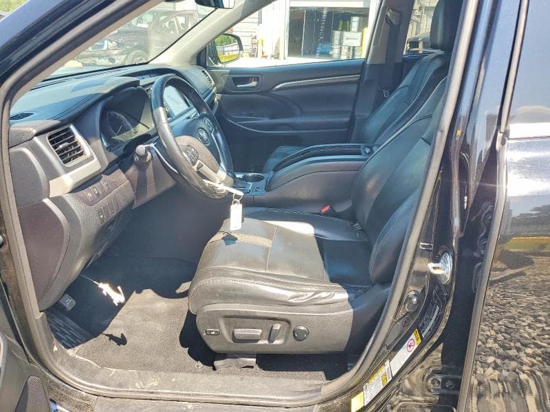 2018 TOYOTA HIGHLANDER SE 7