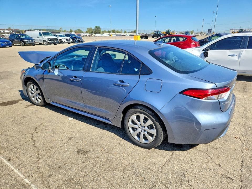 2022 TOYOTA COROLLA LE 2