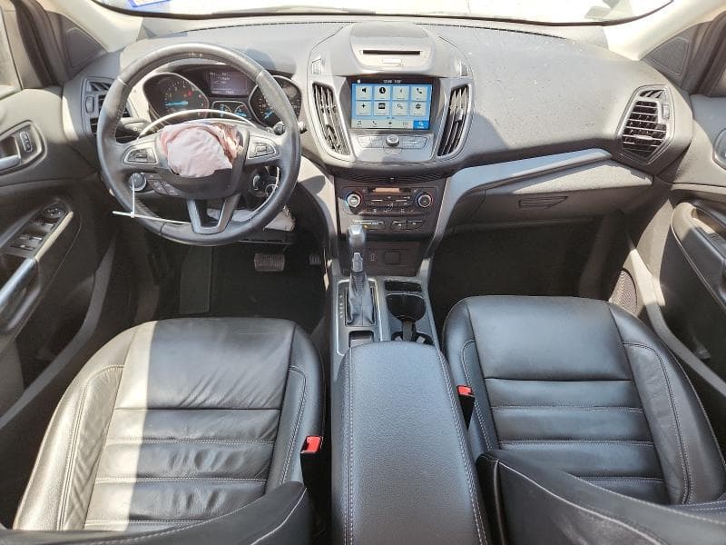 2017 FORD ESCAPE SE 8