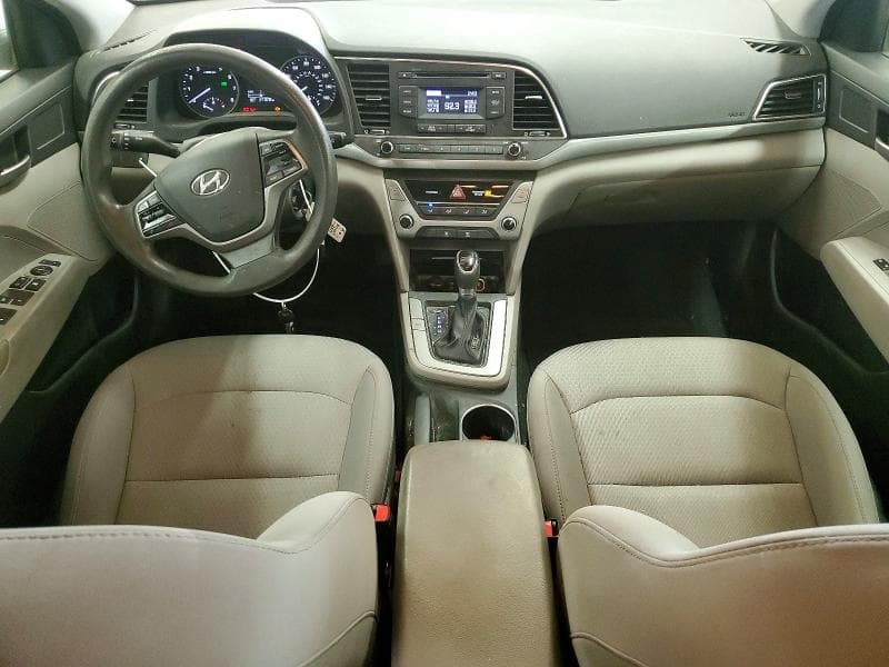 2017 HYUNDAI ELANTRA SE 8
