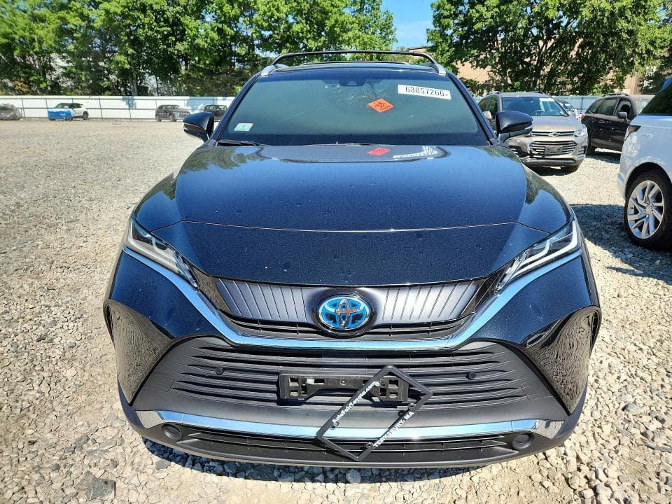 2022 TOYOTA VENZA XLE 5