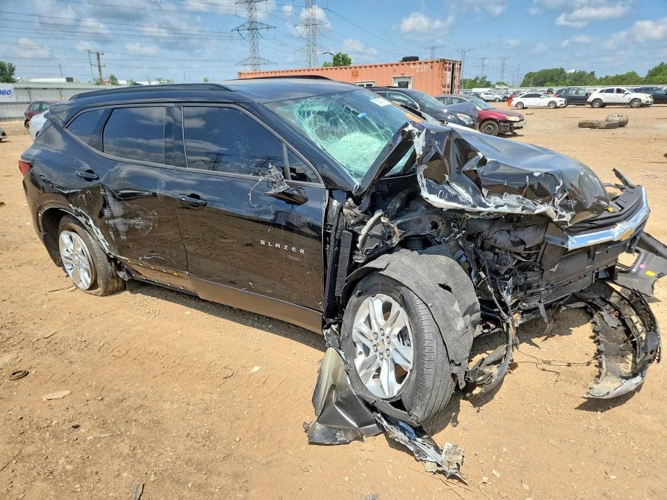 2021 CHEVROLET BLAZER 2LT 4