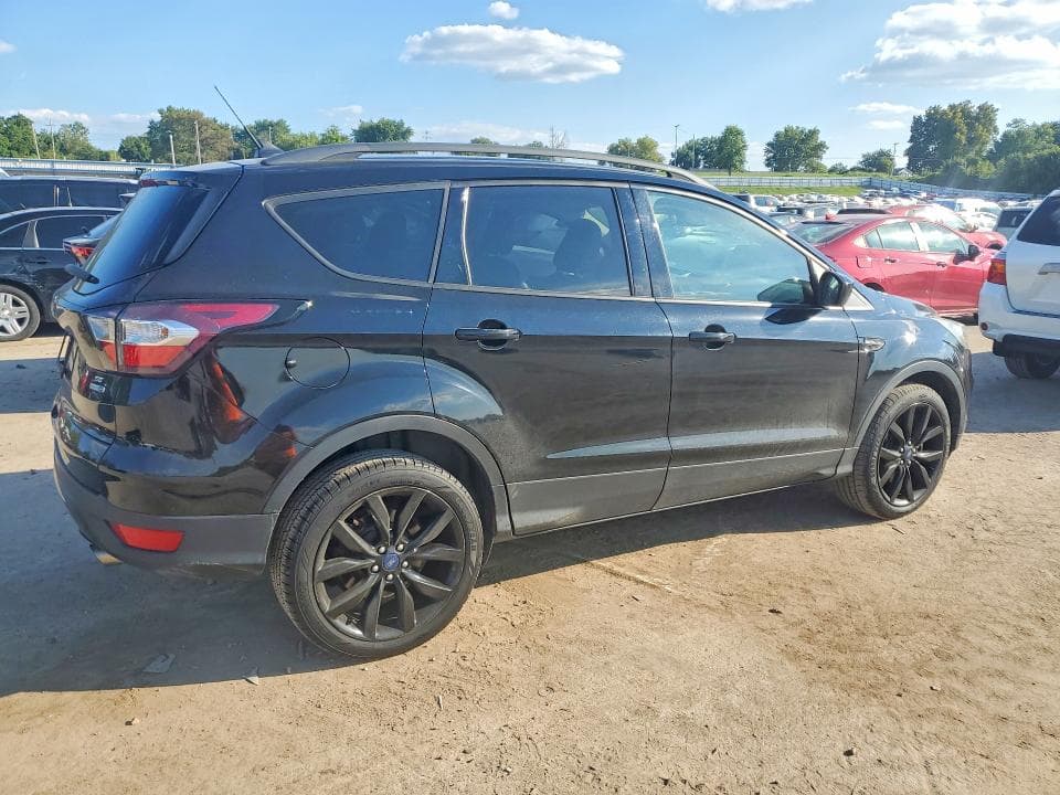 2018 FORD ESCAPE SE 3