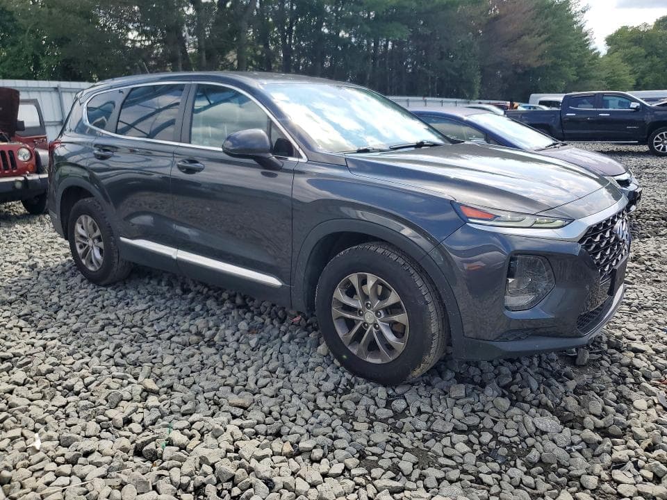 2020 HYUNDAI SANTA FE SE 4