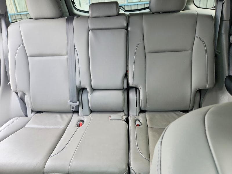 2019 TOYOTA HIGHLANDER XLE 10
